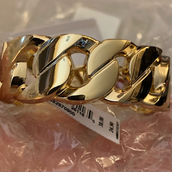 NWT Goldtone Chain Link Hinged Bangle Bracelet FINAL PRICE - Picture 11 of 13